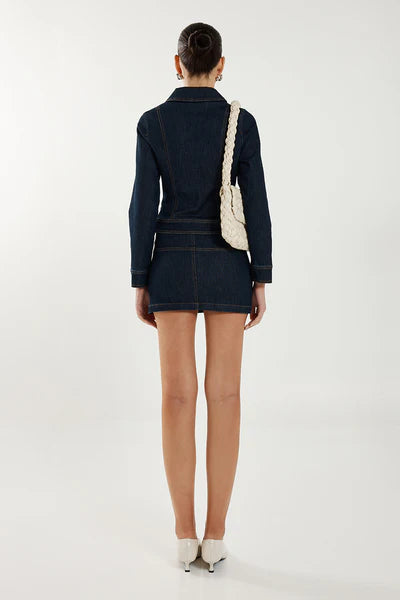 Indigo blue fitted denim jacket